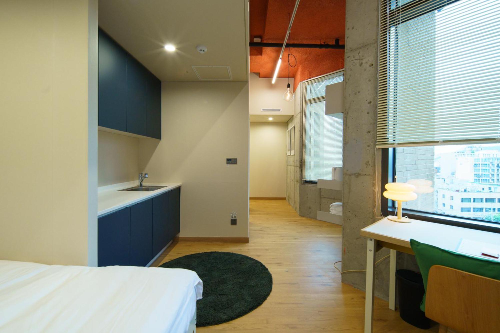 Local Stitch Creator Town Seogyo Hotell Seoul Exteriör bild