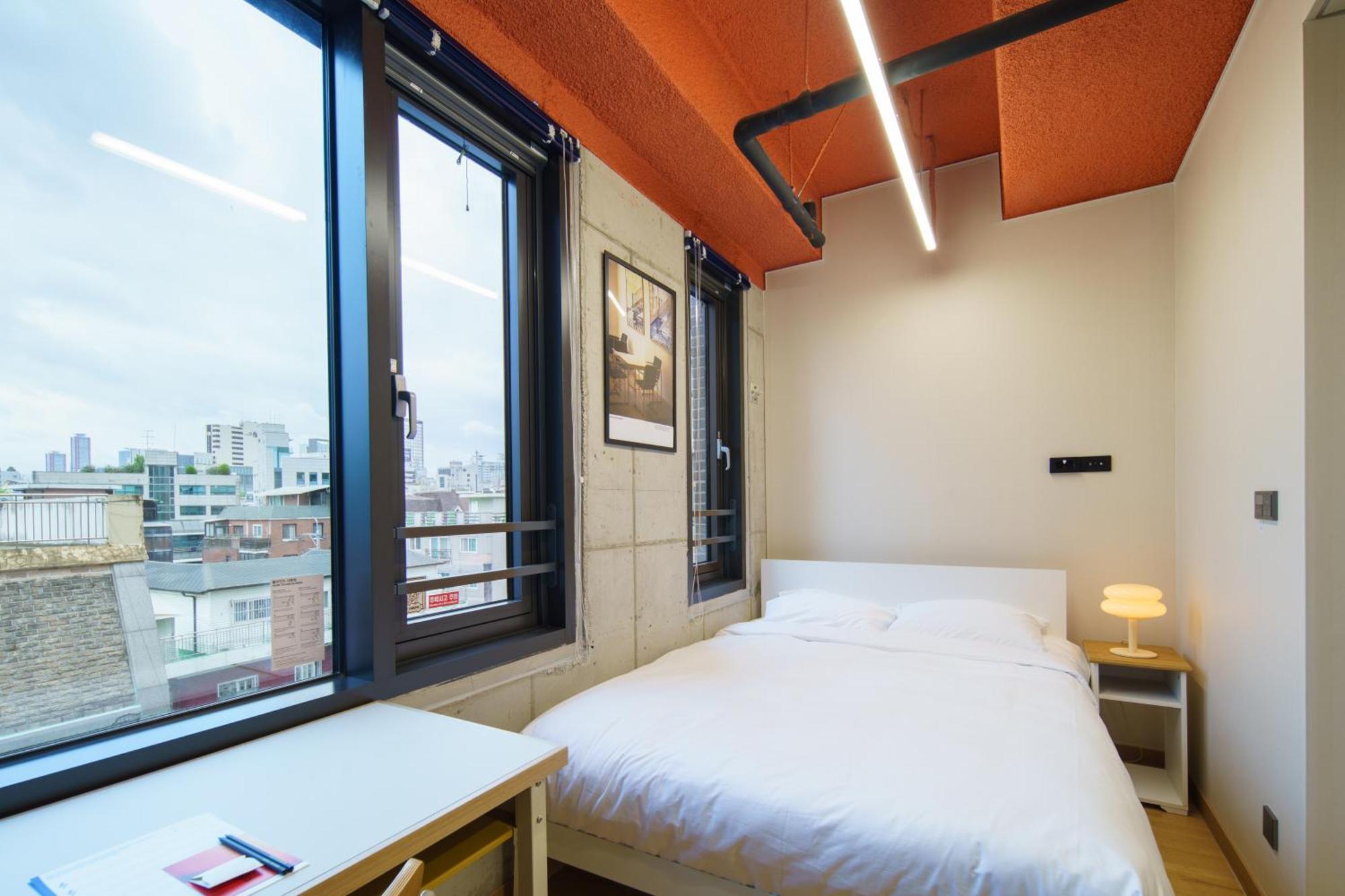 Local Stitch Creator Town Seogyo Hotell Seoul Exteriör bild
